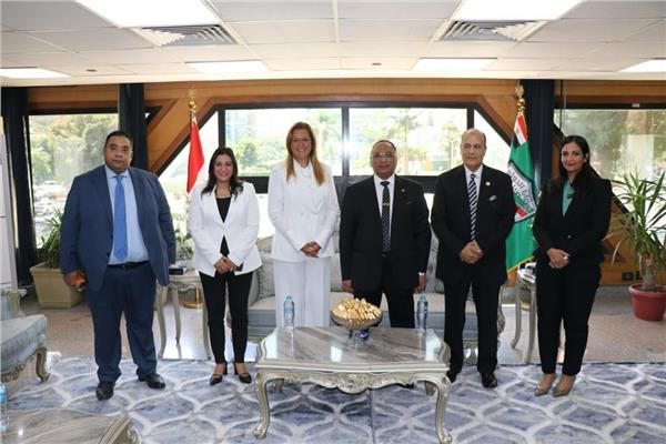 رئيس قضايا الدولة يستقبل المدير التنفيذي للأكاديمية الوطنية للتدريب