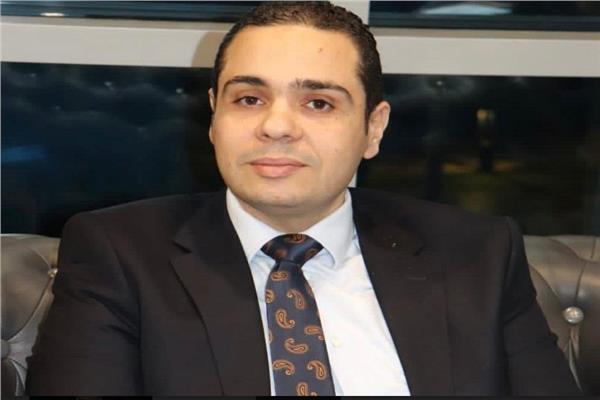 عادل مأمون عتمان