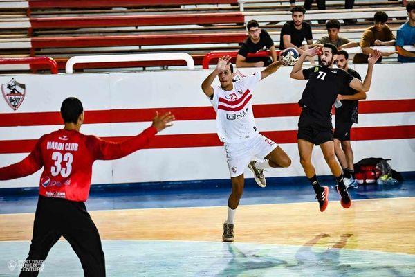يد  الزمالك