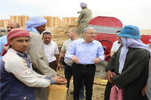 الدكتور فتحى عبد العال مدير مديرية الطب البيطرى بالمنيا