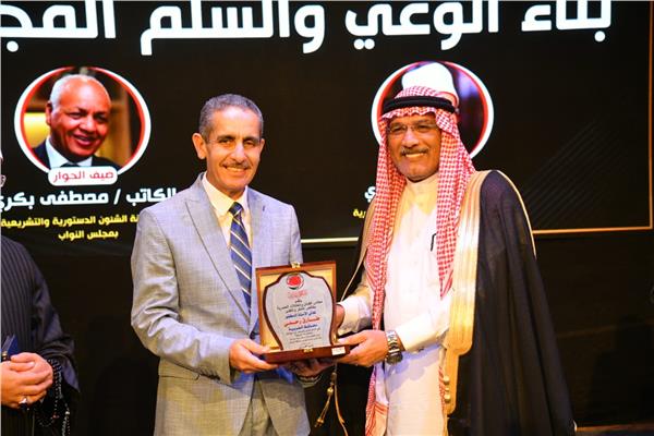  صوره موضوعية