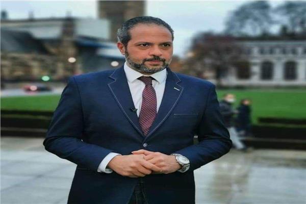 علاء الدخاخنى