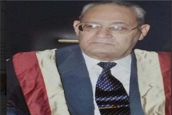  الدكتور عبد الوهاب عبد الحافظ