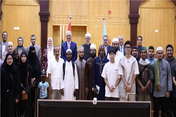 الطلاب الوافدين بجامعة الأزهر