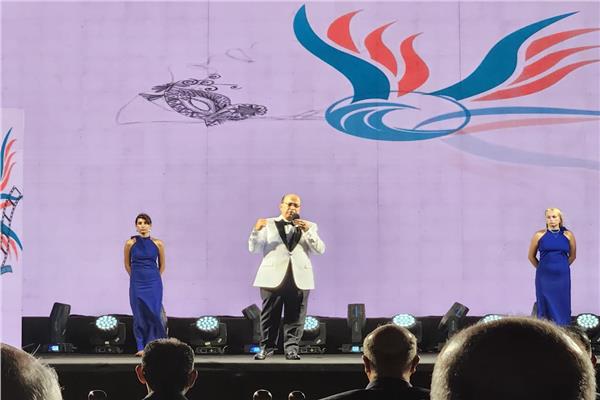 محمد الباسوسي خلال افتتاح مهرجان الغردقة لسينما الشباب