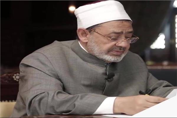 الدكتور أحمد الطيب