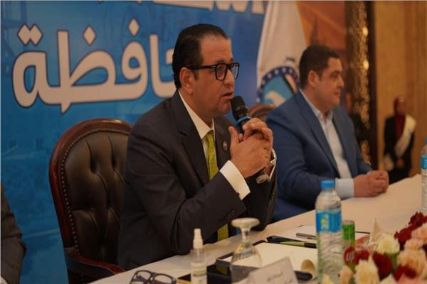 علاء عابد 