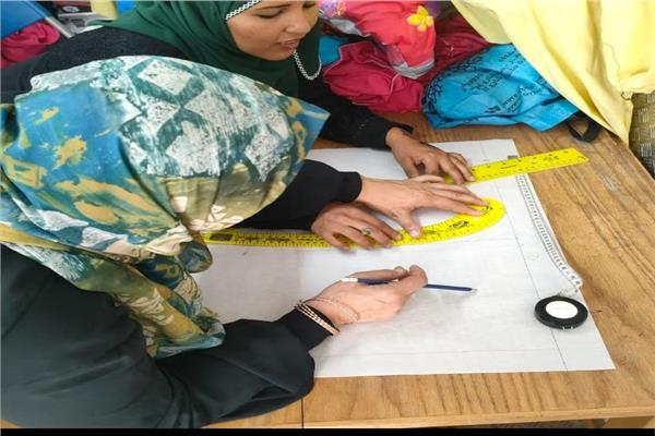 جانب من الدورات التدريبية