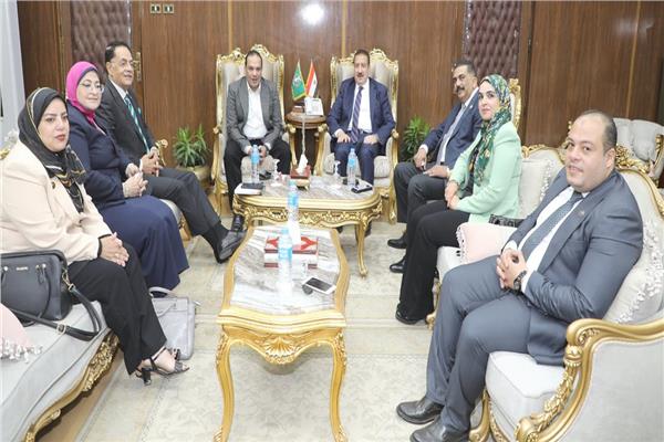 اللواء إبراهيم أبو ليمون محافظ المنوفية خلال الاجتماع