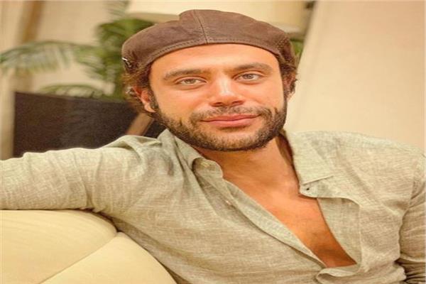 الفنان محمد إمام 