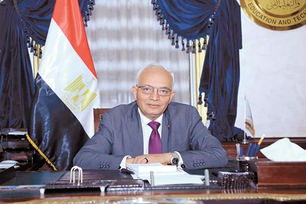  الدكتور رضا حجازي وزير التربية والتعليم