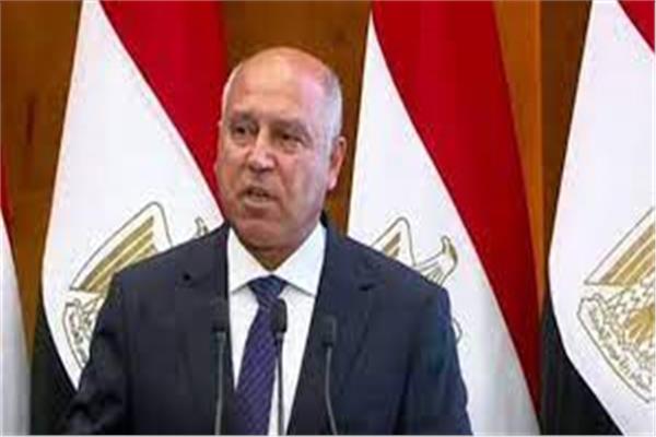 الفريق كامل الوزير، وزير النقل