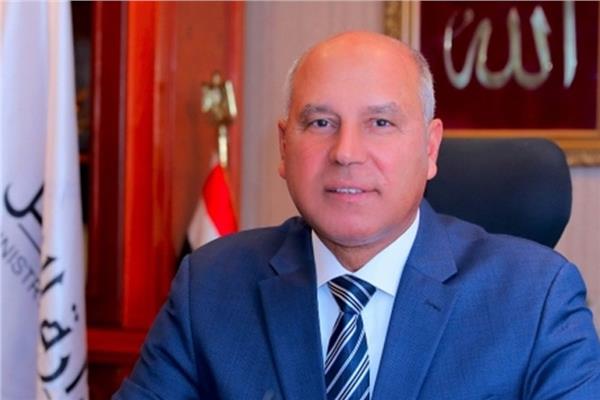 الفريق كامل الوزير، وزير النقل