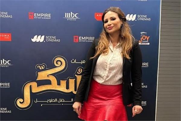  الفنانة غادة طلعت