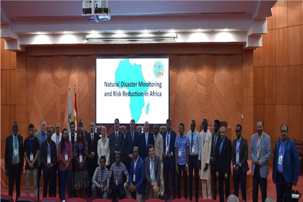 المعهد القومي للبحوث الفلكية ينظم دورة تدريبية لرصد المخاطر الطبيعية
