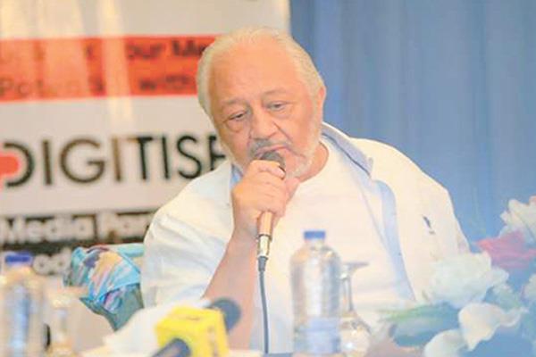 خالد زكى خلال ندوة تكريمه