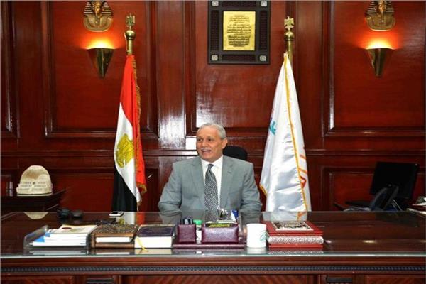 المستشار مصطفى ألهم محافظ الأقصر