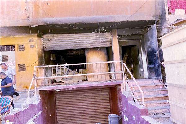 مصنع المجسمات المعمارية المحترق