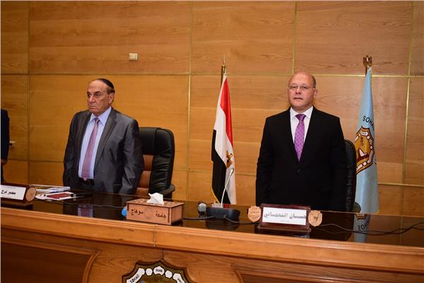 الدكتور حسان النعماني رئيس جامعة سوهاج