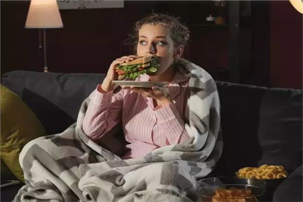 عادات قبل النوم أبتعد عنها فوراً 