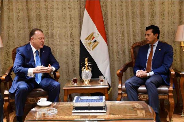 اجتماع وزير الرياضة مع رئيس الاتحاد الدولي للجودو