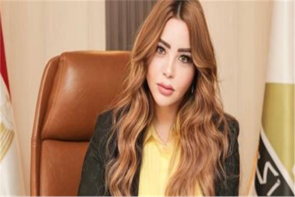 الدكتورة جيهان مديح رئيس حزب مصر أكتوبر