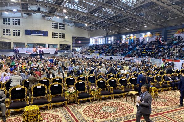 مؤتمر اتحاد العمال الجماهيري لدعم «السيسي»