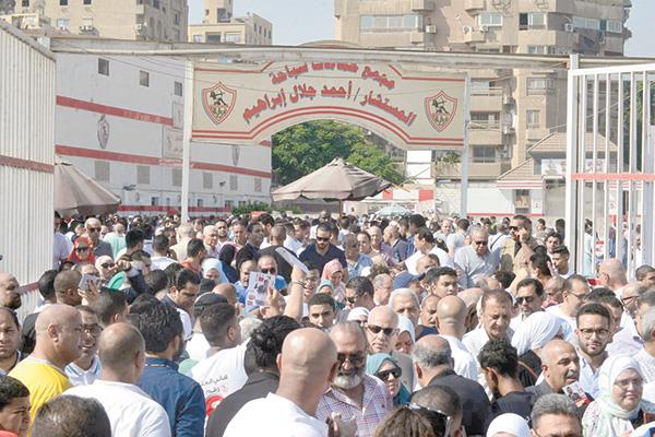 زحام يوم انتخابات مجلس إدارة الزمالك الجديد