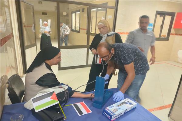 فعاليات حملة التبرع بالدم بالتعاون مع بنك الدم الإقليمى بالسويس