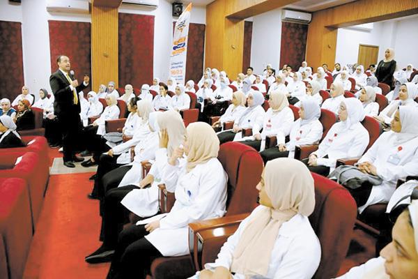 جانب من ورشة عمل لتدريب طلاب كلية التمريض للاكتشاف المبكر لتعاطى المواد المخدرة