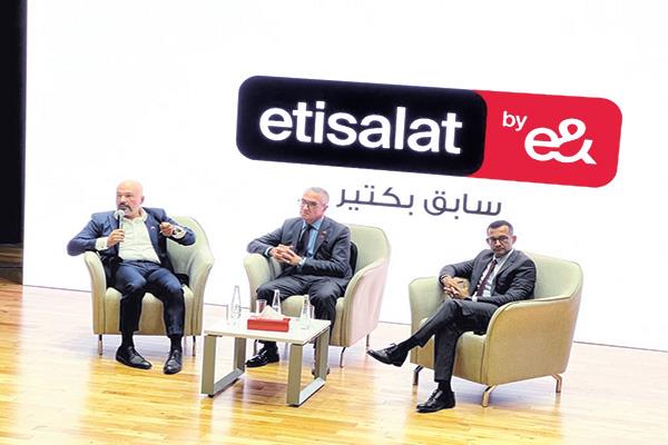  أحمد يحيى والمهندس جمال السادات والمهندس حازم متولى