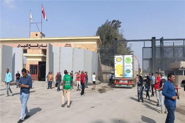 صورة أرشيفية..  فتح معبر رفح لدخول الجرحي والمصابين