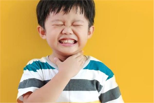إنقاذ الطفل من الأختناق
