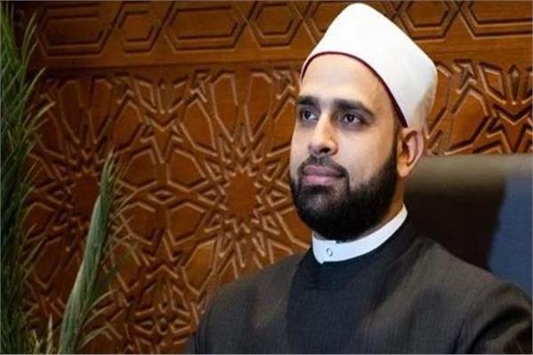 الشيخ أحمد مكي، إمام وخطيب مسجد الإمام الحسين رضى الله عنه