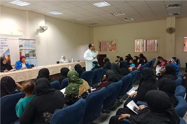 حملة للكشف المبكر عن مرض سرطان الثدي بالمجان بالأقصر