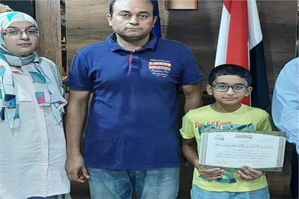 الطالب يحيى عبد الناصر محمد وأسرته