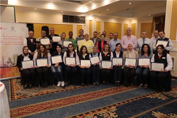 تدريب للعاملات والعاملين بأحد الفنادق في بورسعيد