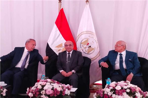 وزير العدل ومحافظ القليوبية