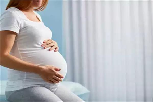  أعراض شائعة للحمل المبكر