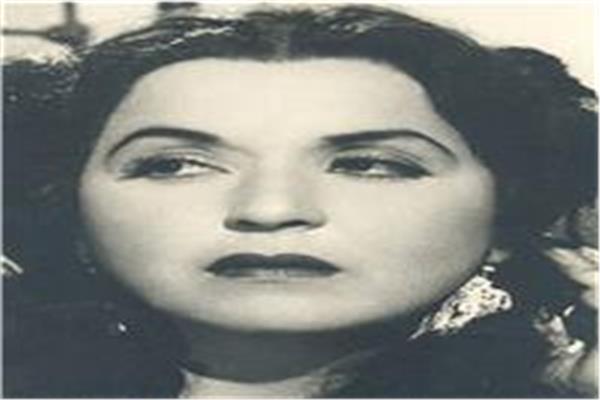 فاطمة رشدي 