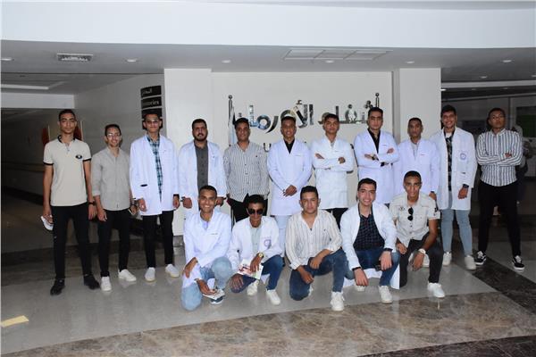 طلاب جامعة جنوب الوادي