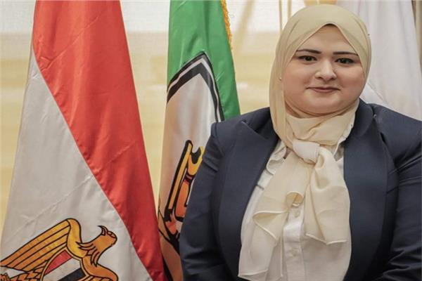 الدكتورة سارة فوزي