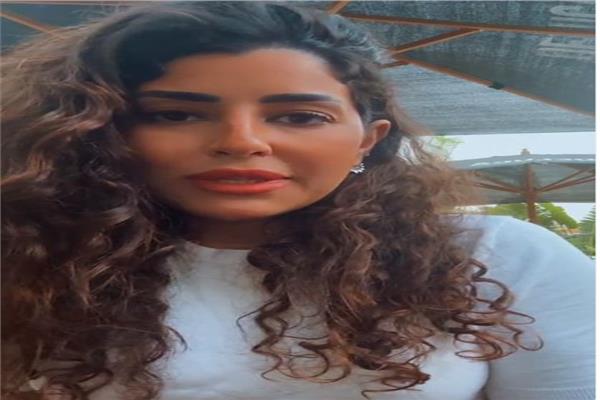  الفنانة آيتن عامر