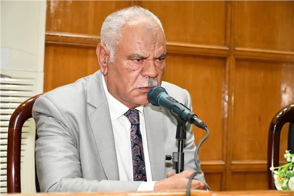  دكتور أحمد ربيع