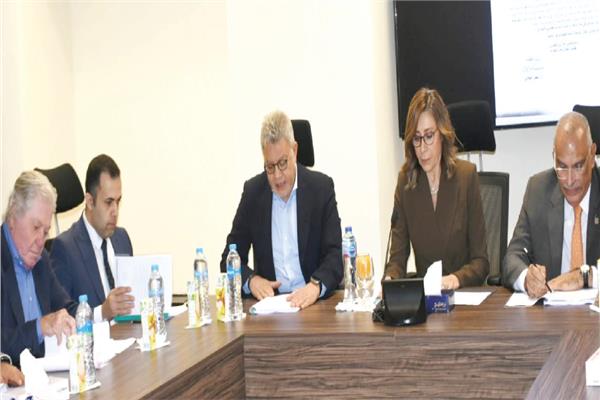 اجتماعي الجمعية العامة العادية، والغير العادية برئاسة د.نيفين الكيلاني وبحضور حسين فهمي