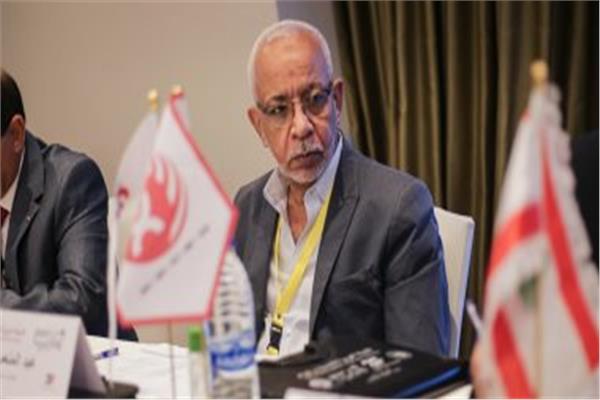 عبد المنعم الجمل نائب رئيس الاتحاد العام لنقابات عمال مصر
