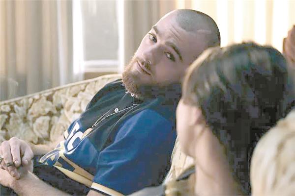 مشهد من مسلسل Euphoria