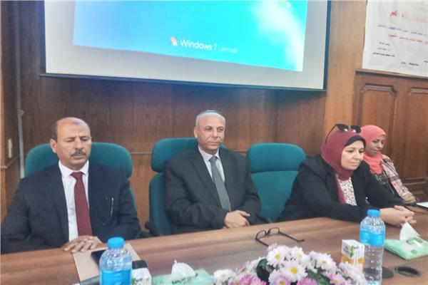 ورشة عمل عن نباتات الزينة