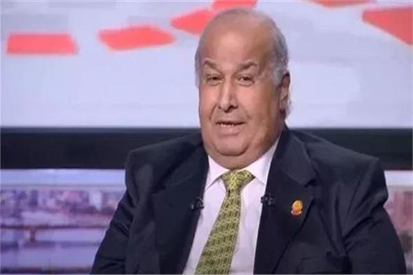 محمد زكى الألفى مستشار بالأكاديمية العسكرية للدراسات العليا والاستراتيجية