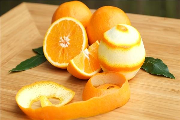 طرق يمكنك من خلالها استخدام قشور الحمضيات